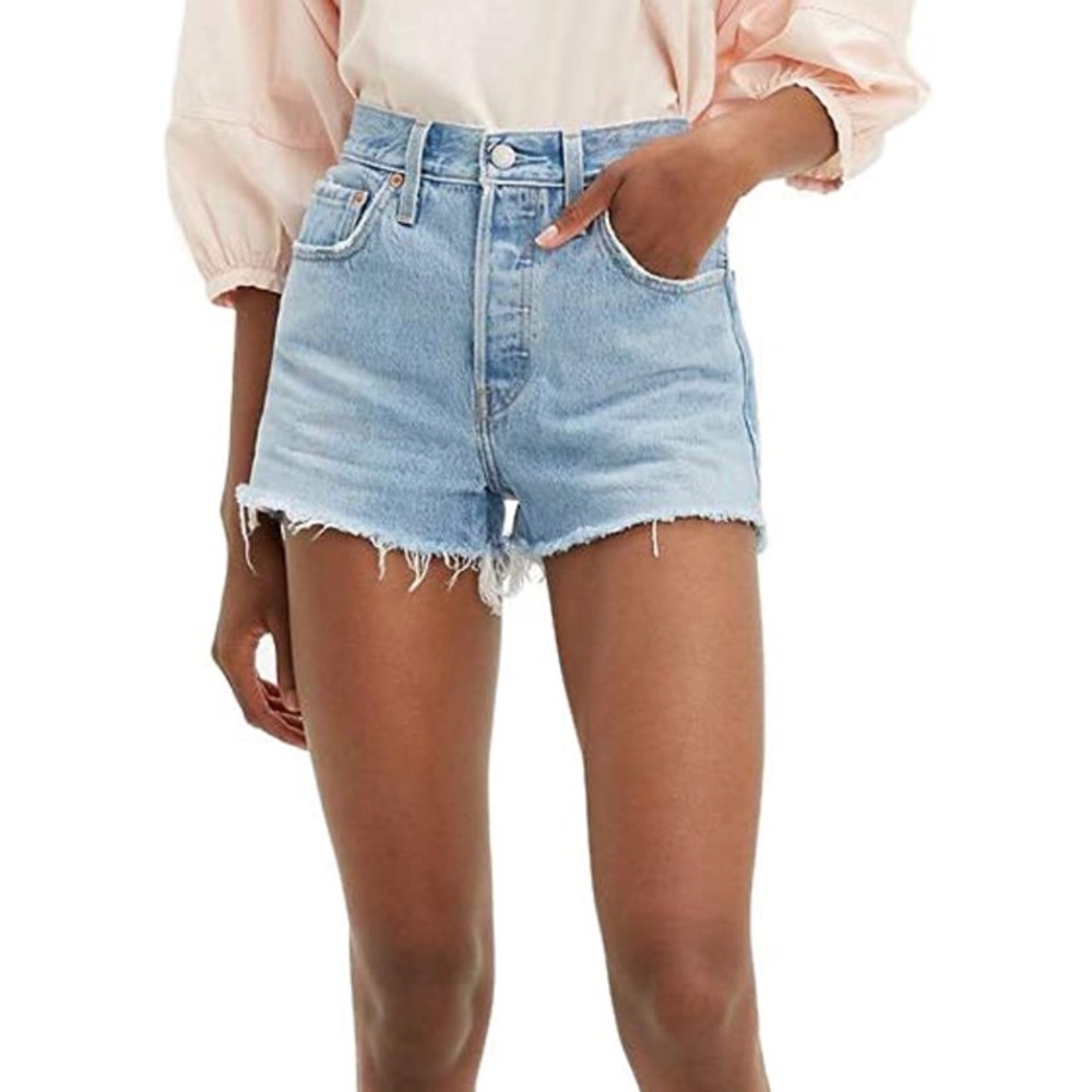 NWT Levi’s Womens 501 Original Shorts
